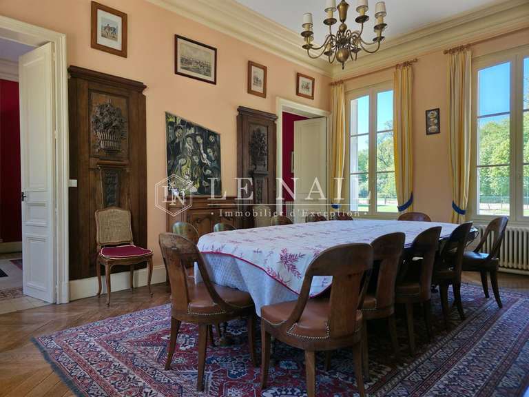 Propriété Verneuil-sur-Avre - 8 chambres - 377m²