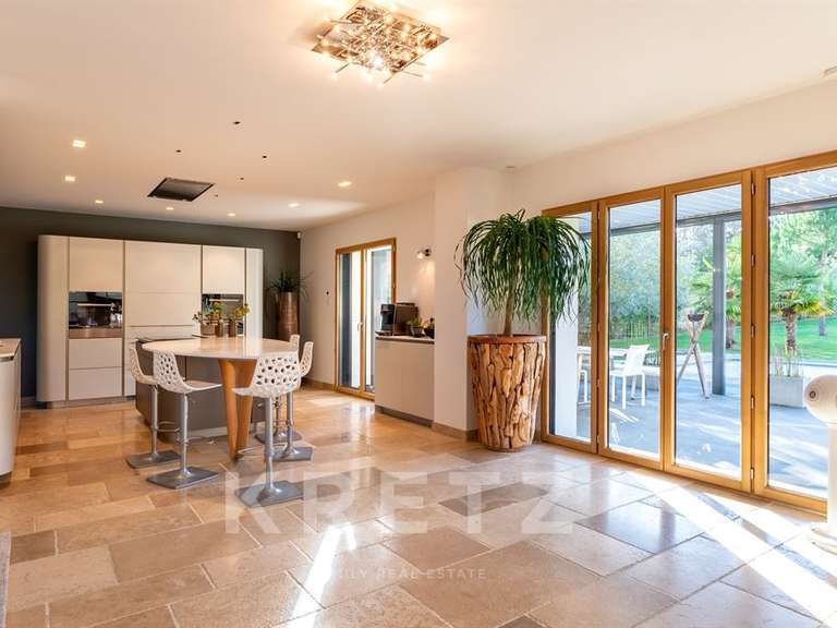 Maison Vernon - 7 chambres - 350m²