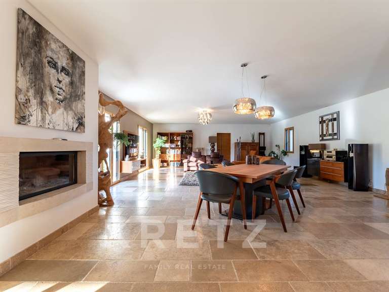 Maison Vernon - 7 chambres - 350m²