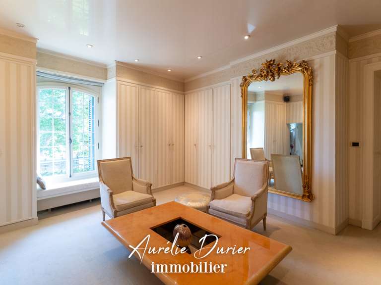 Maison Vernou-sur-Brenne - 8 chambres - 500m²