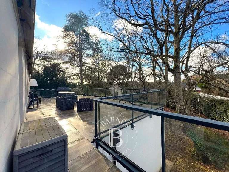 Manoir Vernou-sur-Brenne - 4 chambres - 296m²