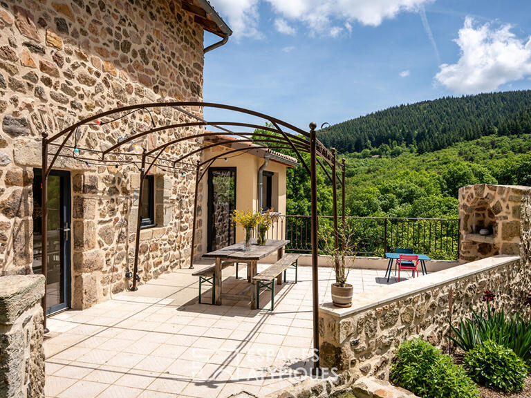 Maison Vernoux-en-Vivarais - 4 chambres - 180m²