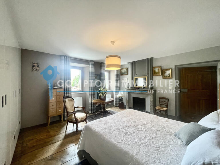 Maison Vernoux-en-Vivarais - 6 chambres - 270m²