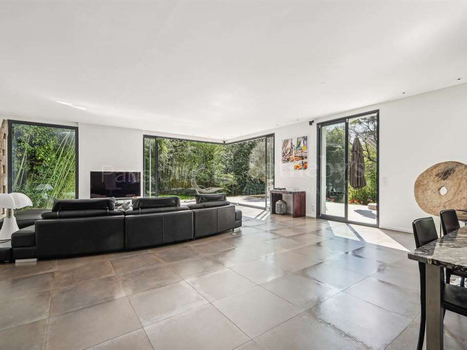 House Verrières-le-Buisson