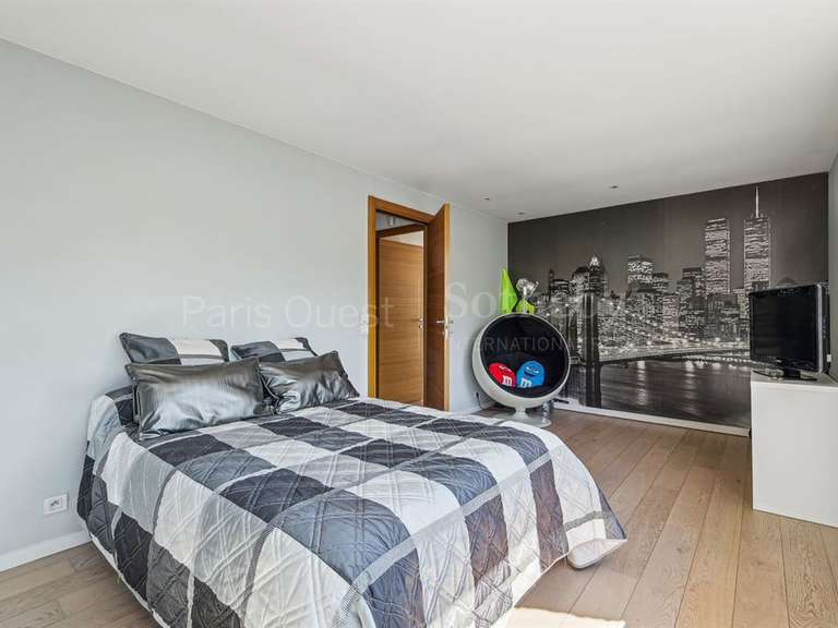 Maison Verrières-le-Buisson - 5 chambres - 316m²