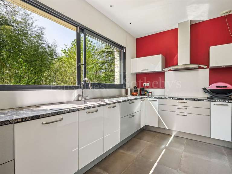 Maison Verrières-le-Buisson - 5 chambres - 316m²