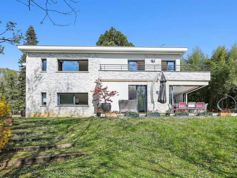 Maison Verrières-le-Buisson - 5 chambres - 316m²