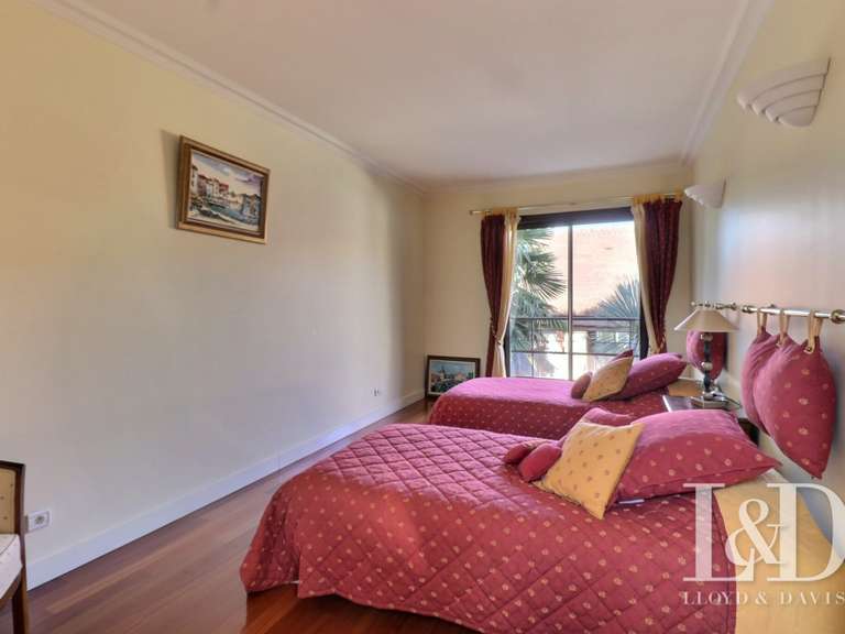 Maison Verrières-le-Buisson - 6 chambres - 482m²