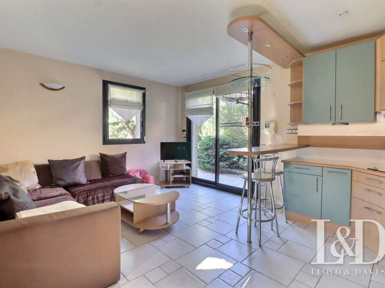 Maison Verrières-le-Buisson - 6 chambres - 482m²