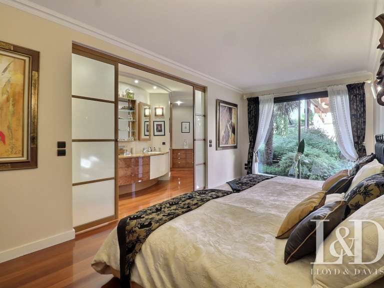 Maison Verrières-le-Buisson - 6 chambres - 482m²