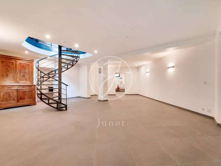 Maison Verrières-le-Buisson - 6 chambres - 574m²