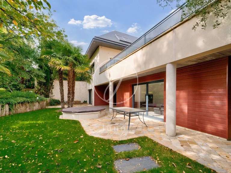 Maison Verrières-le-Buisson - 6 chambres - 574m²