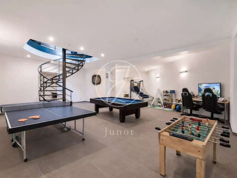 Maison Verrières-le-Buisson - 6 chambres - 574m²