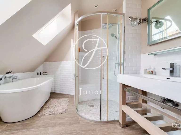 Maison Verrières-le-Buisson - 6 chambres - 574m²