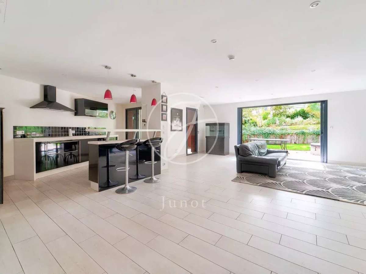 Maison Verrières-le-Buisson