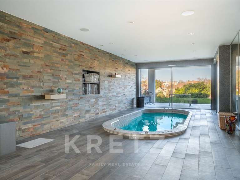 Maison Verrières-le-Buisson - 6 chambres - 630m²