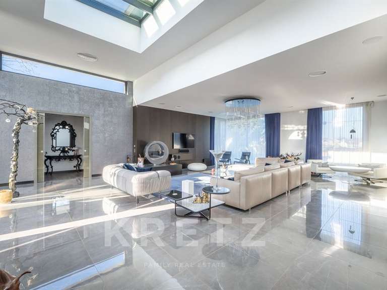 Maison Verrières-le-Buisson - 6 chambres - 630m²