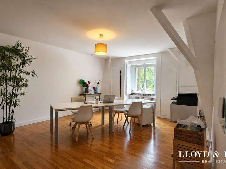 Maison Verrières-le-Buisson - 5 chambres - 236m²