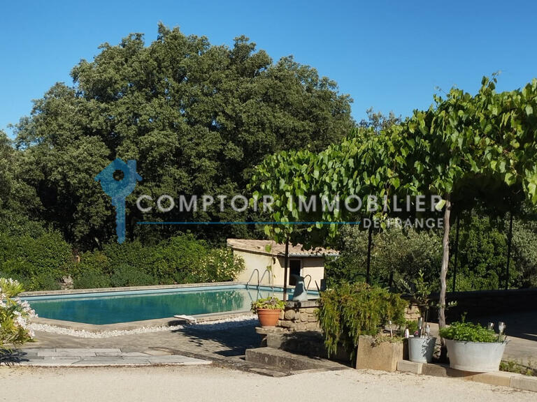 Villa Vers-Pont-du-Gard - 4 chambres - 173m²