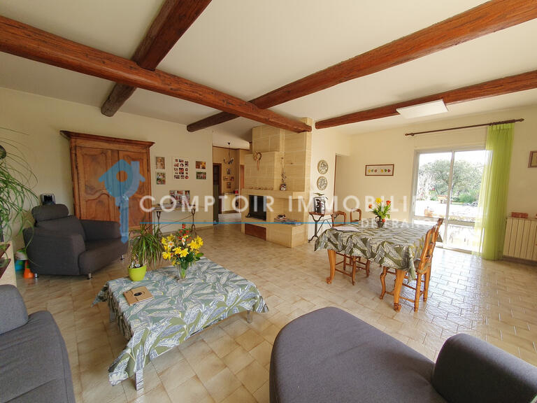 Villa Vers-Pont-du-Gard - 4 chambres - 173m²