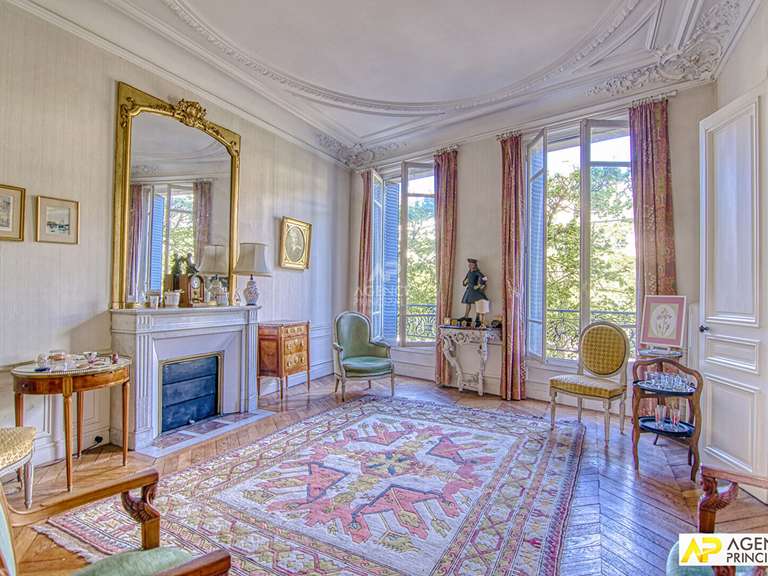 Luxury real estate for Sale Versailles BellesPierres
