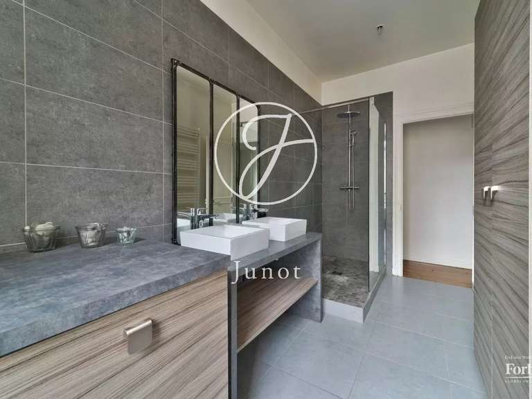 Appartement Versailles - 3 chambres - 104m²