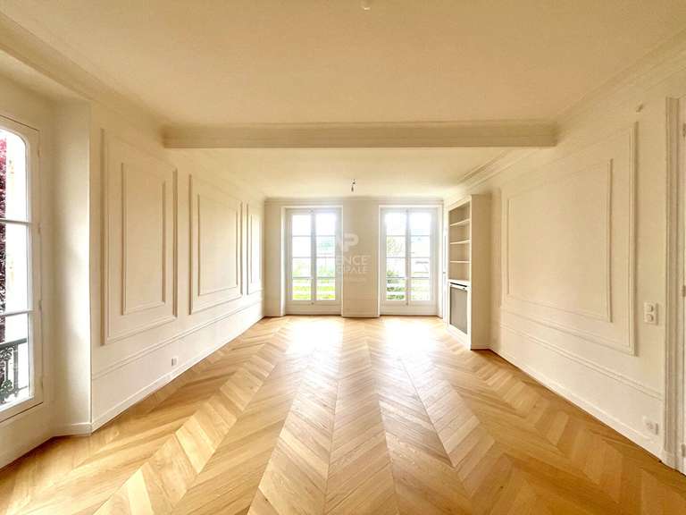 Appartement Versailles - 4 chambres - 128m²
