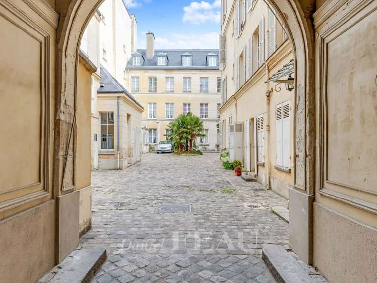 Appartement Versailles - 5 chambres - 303m²