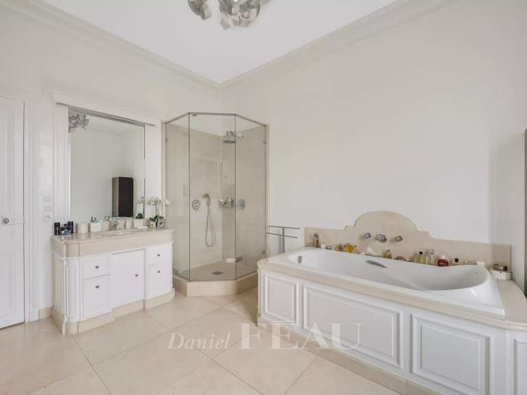 Appartement Versailles - 4 chambres - 271m²