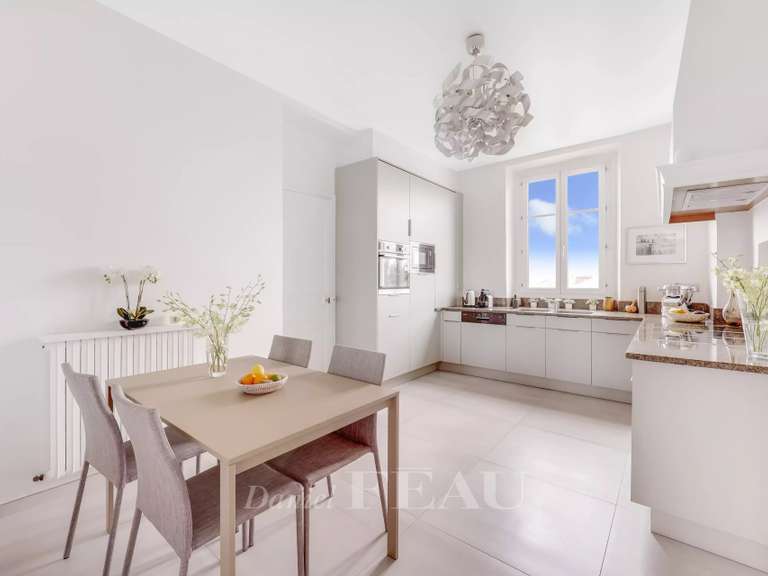 Appartement Versailles - 4 chambres - 271m²