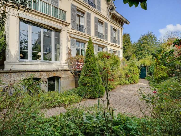 Appartement Versailles - 3 chambres - 171m²