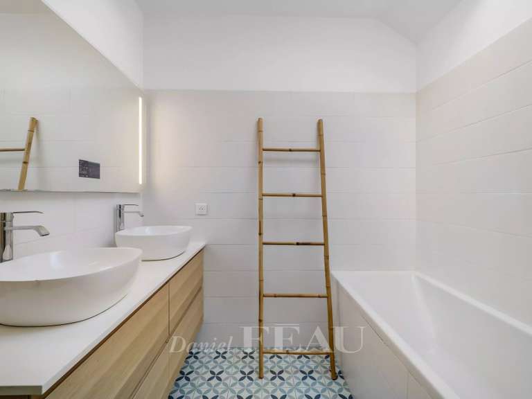 Appartement Versailles - 5 chambres - 143m²