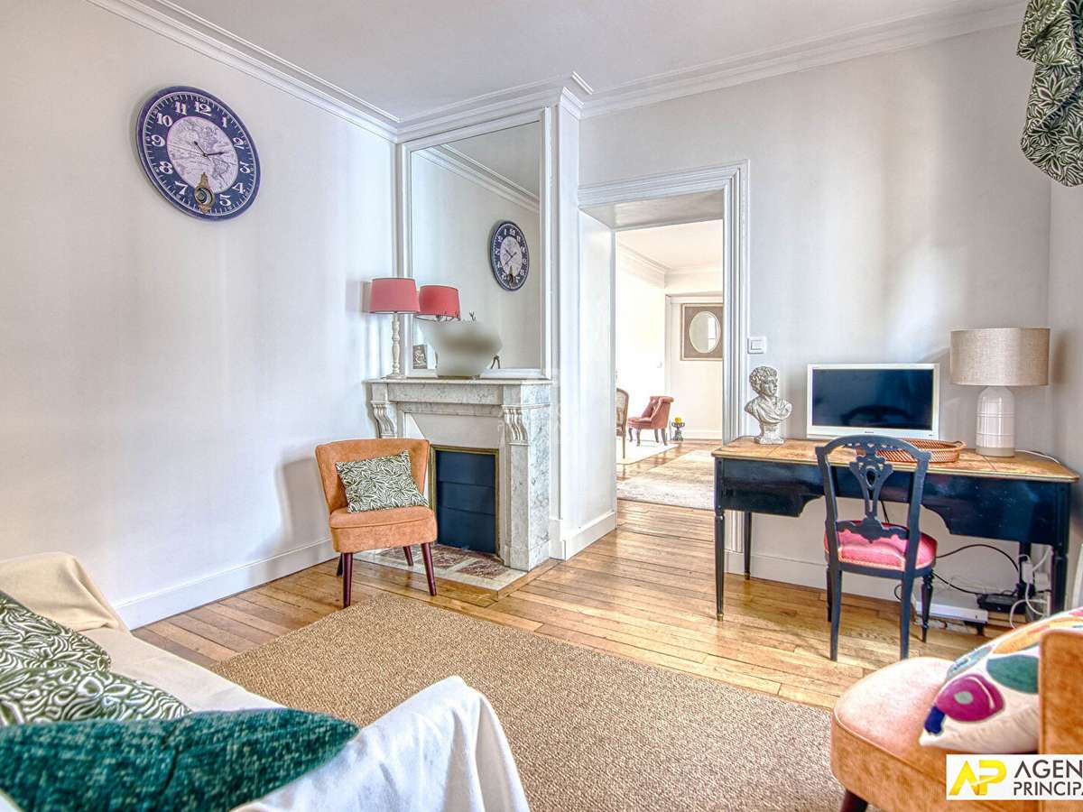 Apartment Versailles
