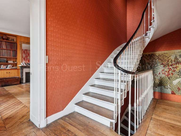 House Versailles - 7 bedrooms - 302m²