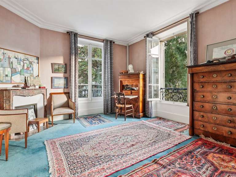 House Versailles - 7 bedrooms - 302m²