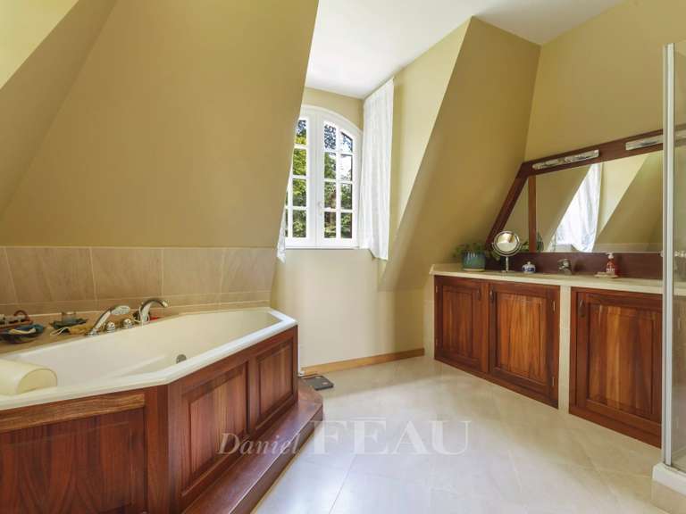 Maison Versailles - 5 chambres - 616m²