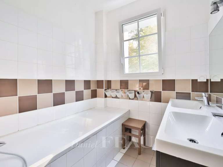 Maison Versailles - 7 chambres - 351m²