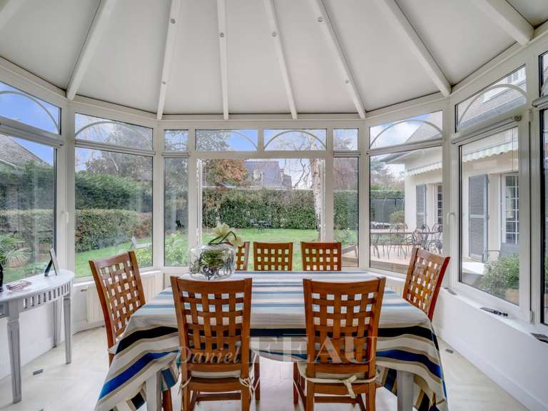 Maison Versailles - 5 chambres - 249m²