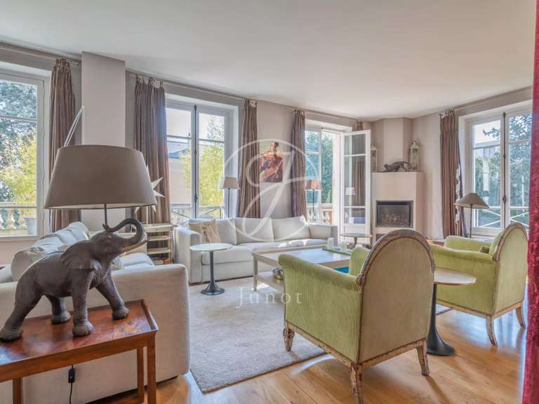 Maison Versailles - 6 chambres - 395m²