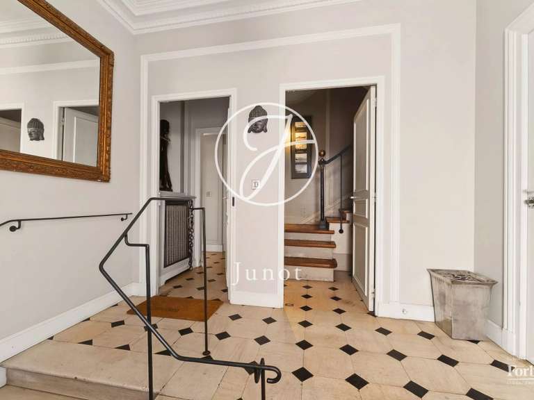 Maison Versailles - 6 chambres - 395m²
