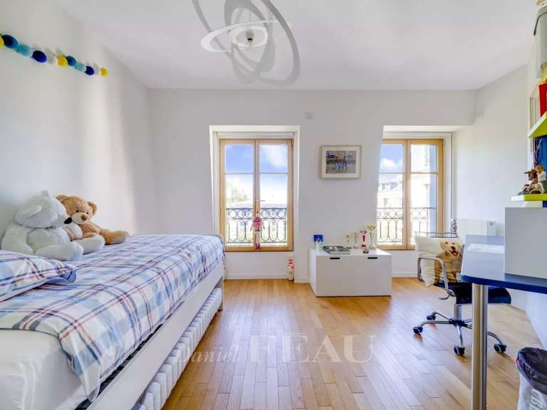 Maison Versailles - 5 chambres - 164m²