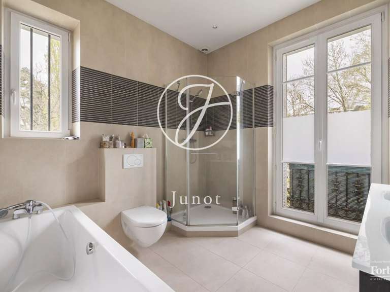 Maison Versailles - 7 chambres - 413m²