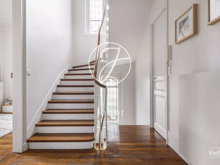 Maison Versailles - 7 chambres - 413m²