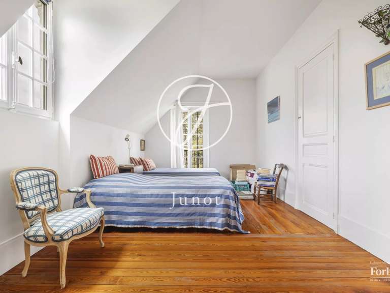 Maison Versailles - 7 chambres - 413m²