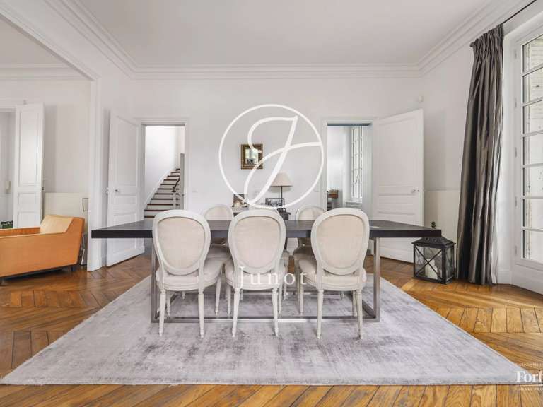 Maison Versailles - 7 chambres - 413m²