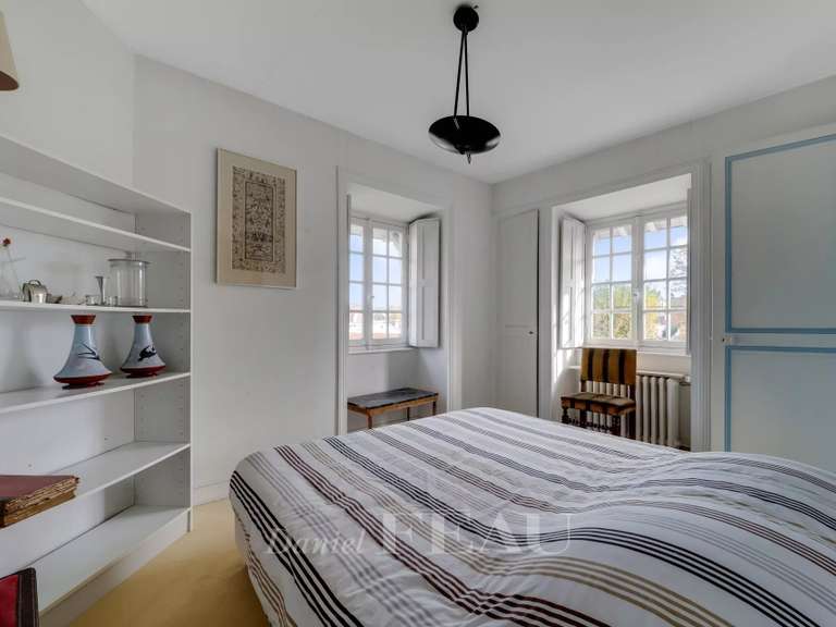 Maison Versailles - 8 chambres - 340m²