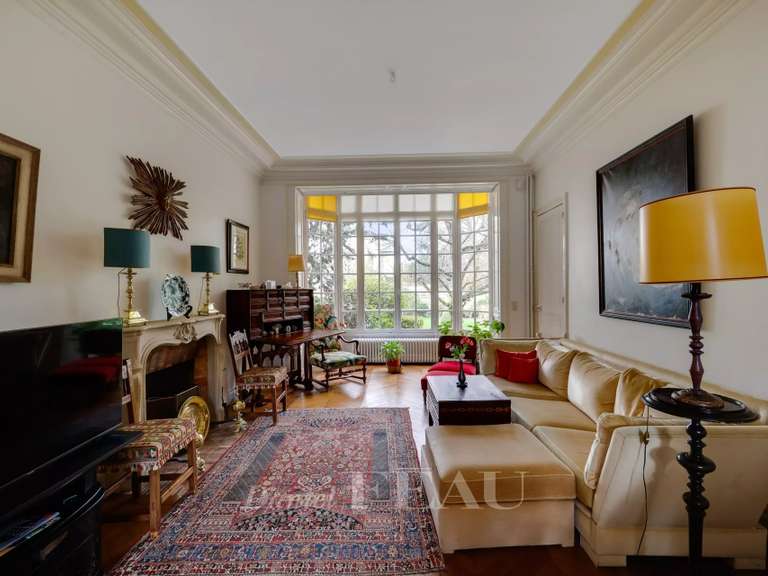 Maison Versailles - 8 chambres - 340m²