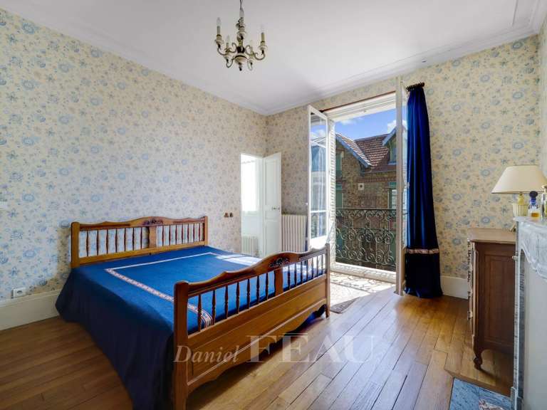 Maison Versailles - 6 chambres - 275m²