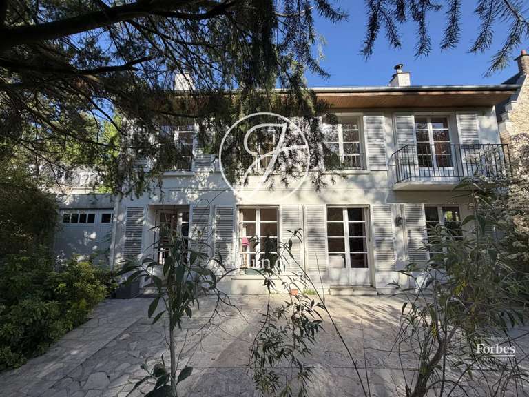 Maison Versailles - 6 chambres - 265m²