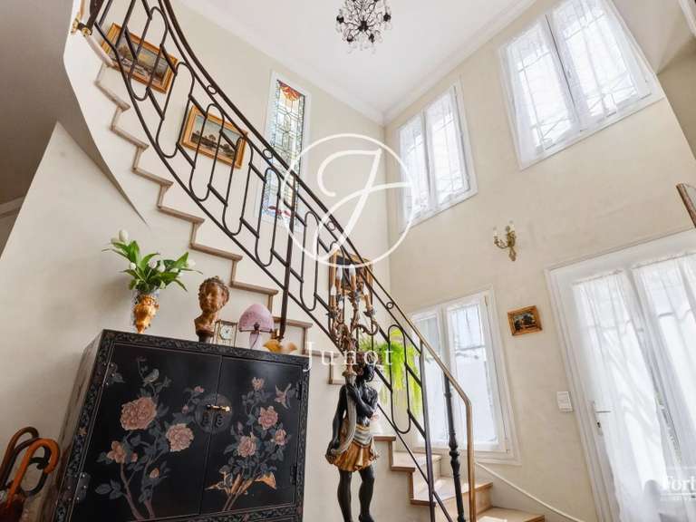 Maison Versailles - 5 chambres - 237m²